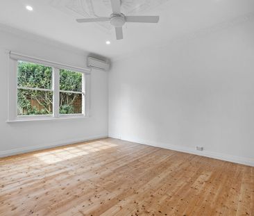 CHARACTER FILLED FAMILY HOME - Photo 6