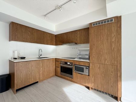 For Lease - 60 Shuter Street Unit# 2105, Toronto, Ontario - Photo 5