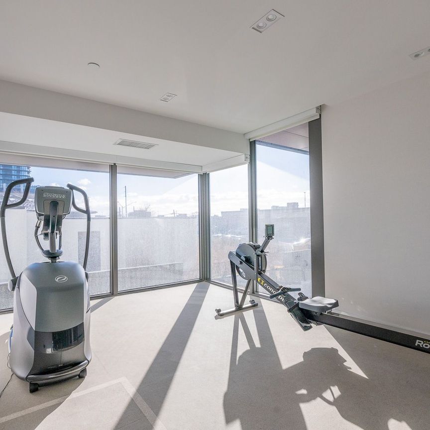 For Lease - 1195 The Queensway N/A Unit# 404, Toronto, Ontario - Photo 1