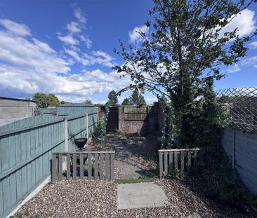 2 bedroom terraced house to rent - Photo 6