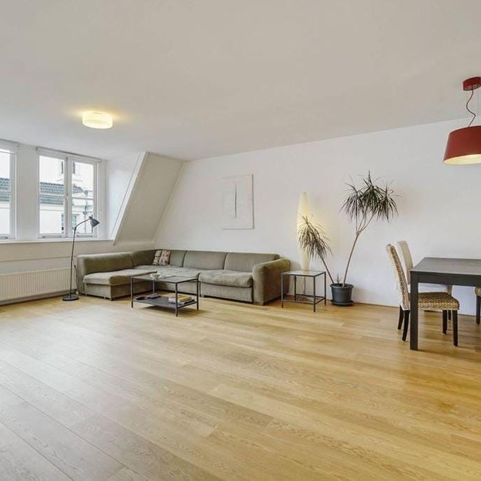 Appartement te huur: Westeinde 11-H 2512 GS Den Haag - Photo 1