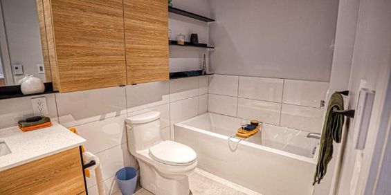 2 CH - 1 SDB - Montreal - $2,150 /mo - Photo 3