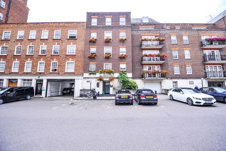 Large One Bed, One Bath & Cloak Room with Double Reception - Photo 2