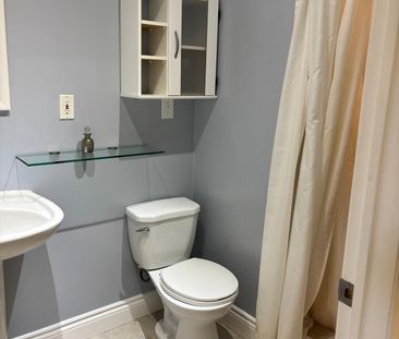 For Lease - 1606 Whitestone Drive, Oshawa, Ontario - Photo 6