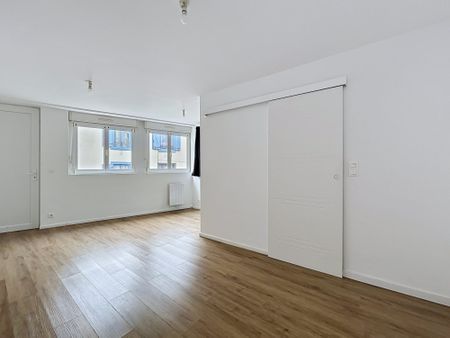 Location Appartement 1 pièce 21m² ST LO 50000 - Photo 4