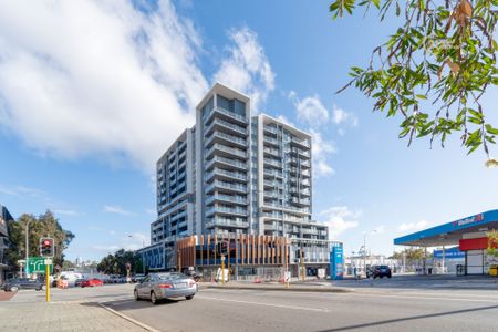 Walk to Local Hotspots in Northbridge @$830 Per Week - Photo 5