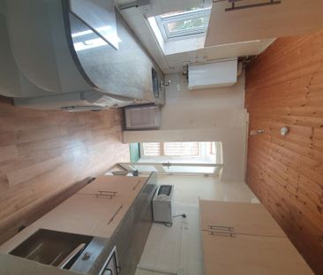 6 bedroom terraced house to rent - Photo 2