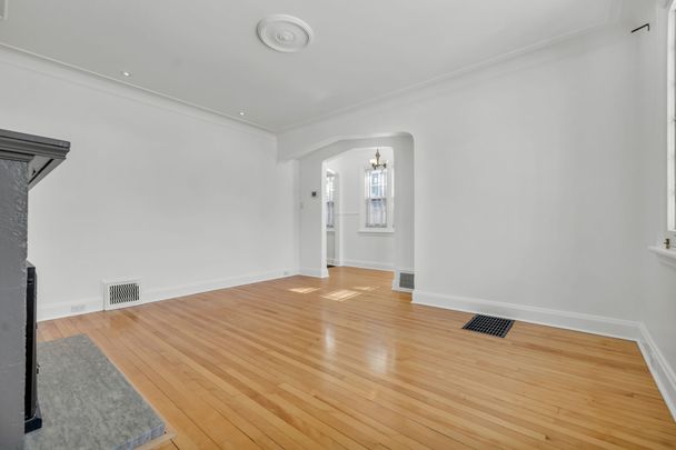 For Lease - 477 Golden Avenue, Carlingwood - Westboro and Area, Ontario - Photo 1