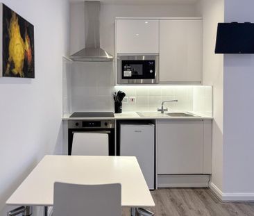 1 bedroom flat to rent - Photo 6