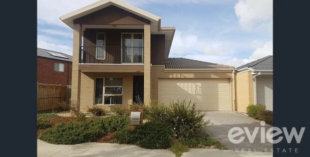 32 Honolulu Drive, Point Cook VIC 3030 - Photo 1