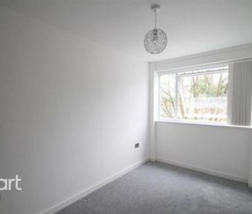 3 bedroom apartment to rent - Photo 2