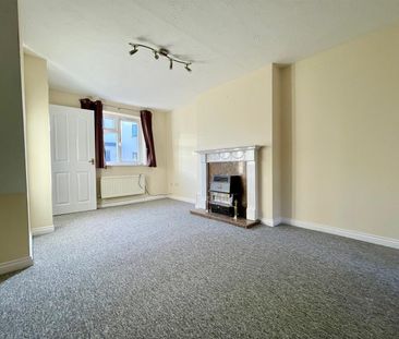2 Bed House - Photo 4