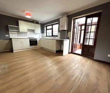 3 bedroom detached house to rent - Photo 1