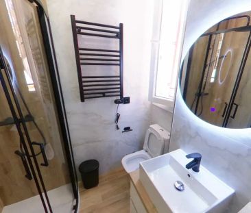 Piso de alquiler en Calle Lucano, Canillejas - Photo 2