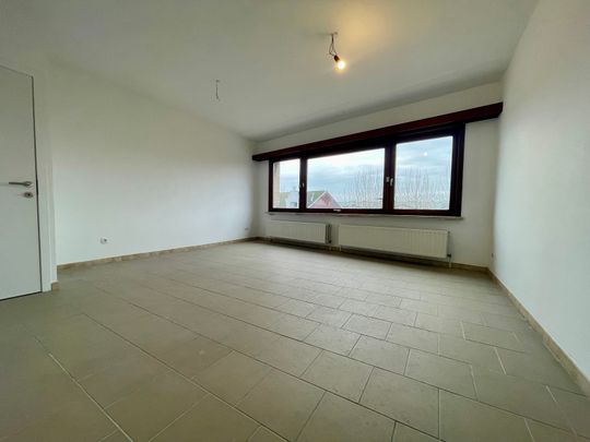 Zeer ruim duplex-appartement - Photo 1