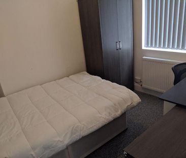 1 bedroom house to rent - Photo 2