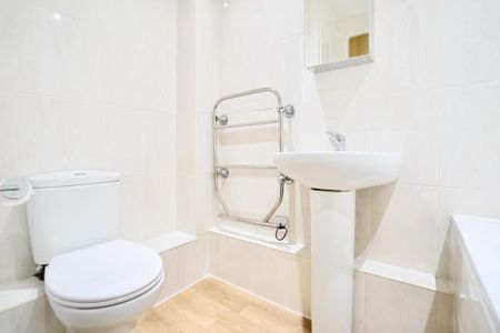 1 bedroom flat to rent - Photo 4