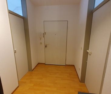 Zentral und geräumig! Dachgeschosswohnung zum wohlfühlen! - Foto 5