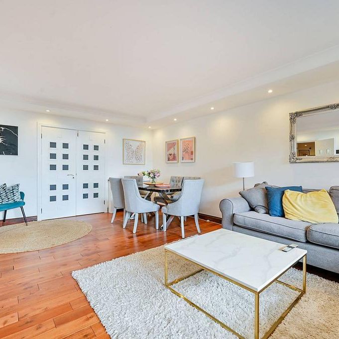 3 bedroom flat to rent - Photo 1