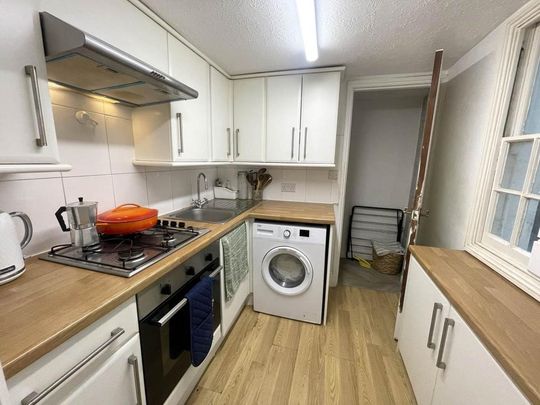 1 bedroom flat to rent - Photo 1