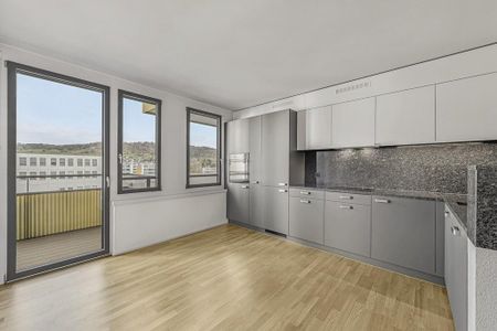 Moderne Familienwohnung mit Wohlfühlfaktor - Photo 2