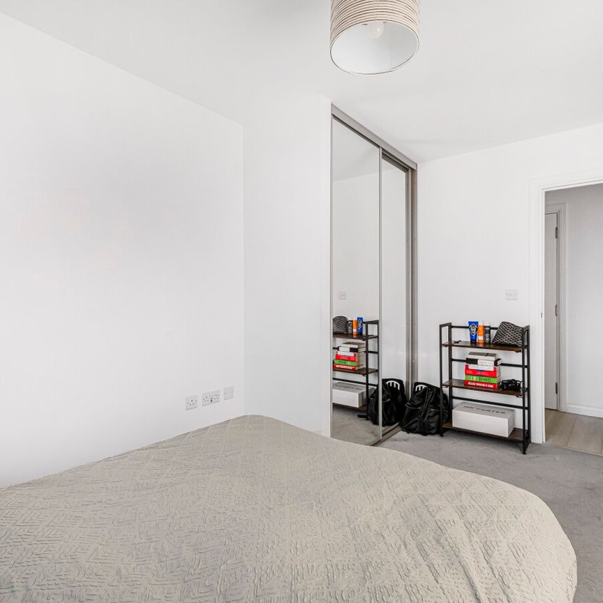 Vauxhall Place - Photo 1