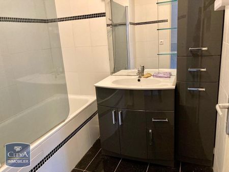 Location Appartement 5 pièces 96m² LE MANS 72100 - Photo 5