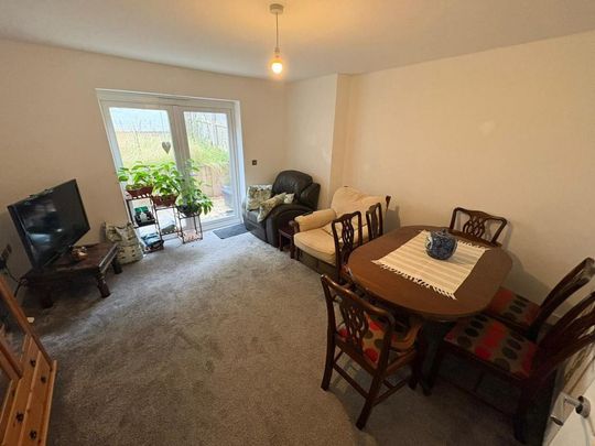 3 bedroom townhouse to rent - Photo 1