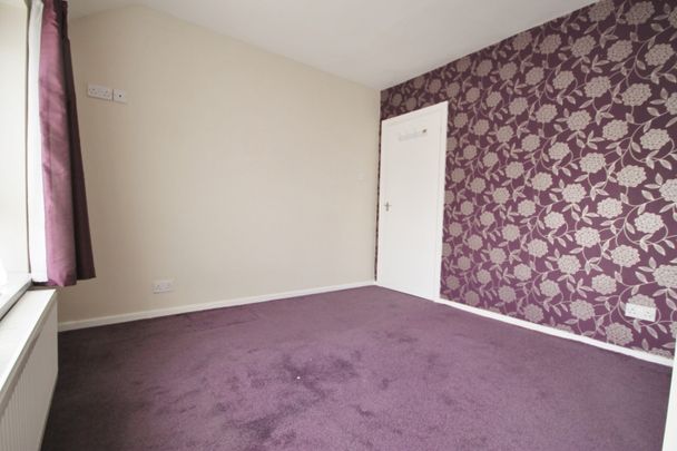 Ludlow Road, Feltham, Middlesex,TW13 - Photo 1