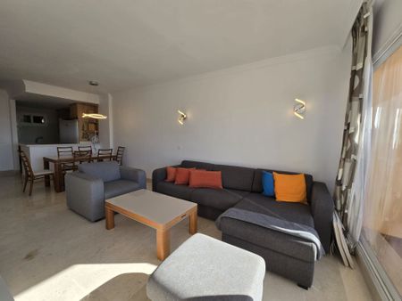 Piso de alquiler en Calle Hiedra, Elviria - Photo 5