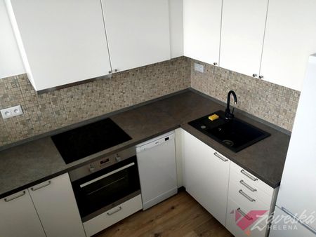 Pronájem bytu 3+1 71 m² - Photo 2