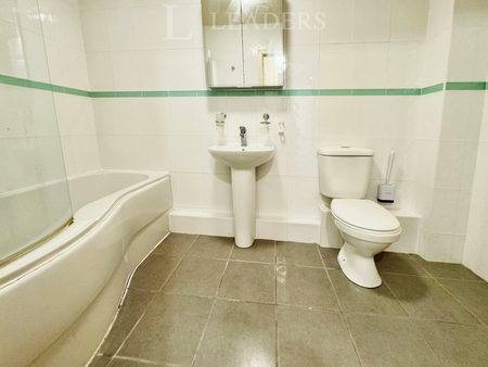 2 bedroom apartment to rent Clement House, The Blundells, Kenilworth, CV8 - Photo 5