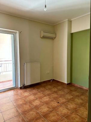 Διαμέρισμα για ενοικίαση Αγία Σοφία - Μανιάτικα (Ταμπούρια – Αγία Σοφία) - Photo 1