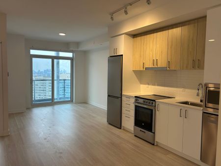 For Lease - 30 Upper Mall Way Unit# 1611, Vaughan, Ontario - Photo 5