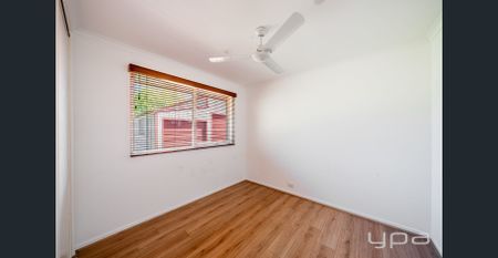 Spacious Family Home in Prime Hoppers Crossing Location - Photo 4