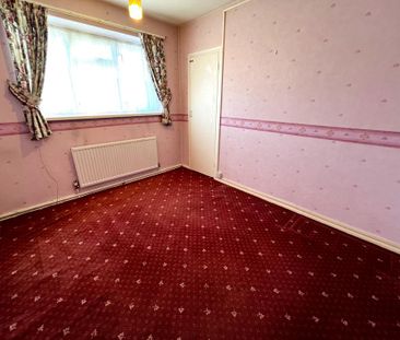 3 bedroom flat to rent - Photo 5