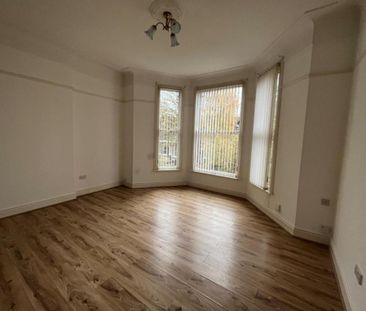 Sandringham Drive, Liverpool, L17 4JN - Photo 4