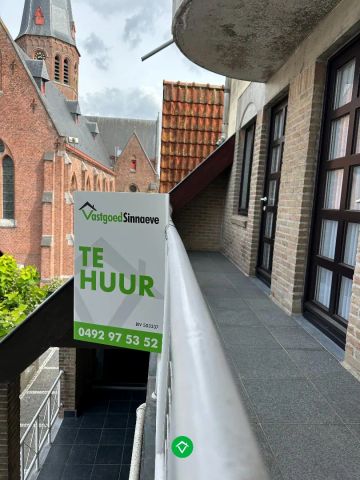 Gezellig 1-slaapkamer appartement met 2 terrassen in hartje Koekelare - Photo 4