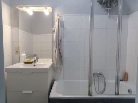 Appartement te huur - Photo 1