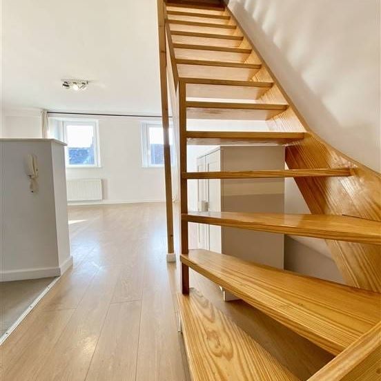 Appartement te huur - Photo 1