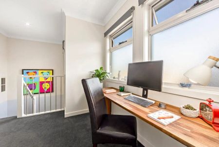 “Modern Comfort Meets Low Maintenance Living” - Photo 5