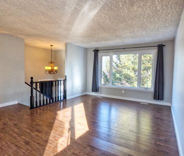 Beautiful 3 Bedroom Main Floor in Normandeau - Photo 4