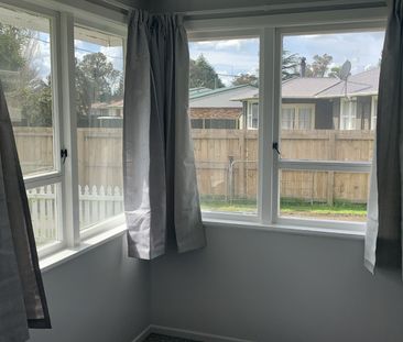 13 Holland Crescent, Kawerau - Photo 6