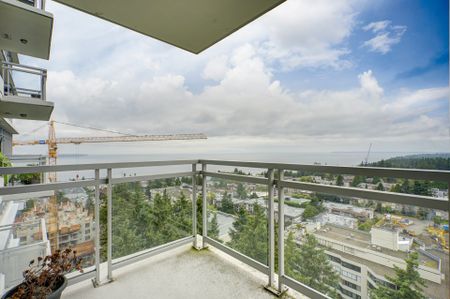 Stunning West Facing Ocean Sunset Views Corner Unit - 16th Floor - 2 Bedrooms - 2 Bathrooms - Photo 2