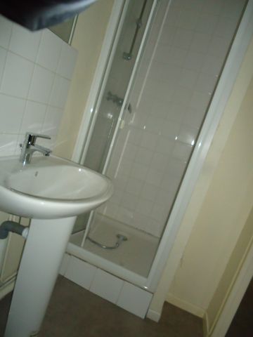 Location Appartement 2 pièces 22m² NEVERS 58000 - Photo 5