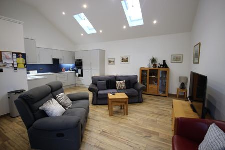 2 bedroom bungalow to rent - Photo 3