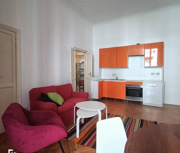 Trilocale via Carroccio 7, Corso Genova, Milano - Photo 2