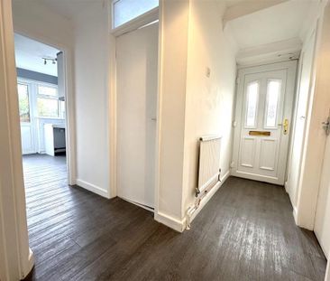 2 bedroom maisonette to rent - Photo 5