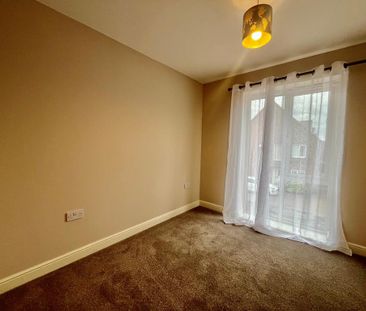 2 bedroom property to rent - Photo 3