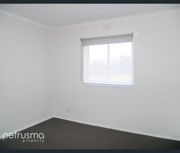 2/39 Dossiter Street, Bellerive, Tas 7018 - Photo 6